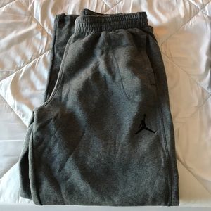 Jordan Sweatpants - Large - Gray